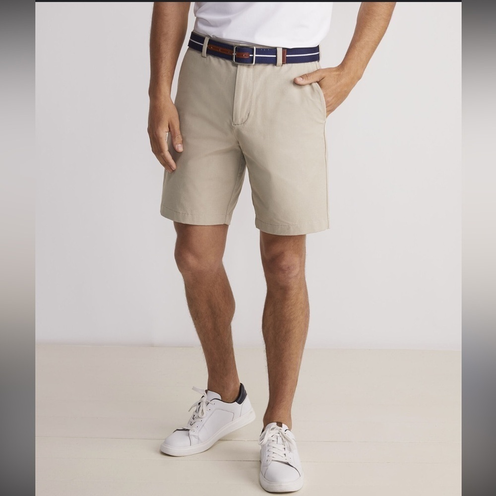Johnnie-O Men’s Prep-Formance Khaki Golf Shorts Size 40